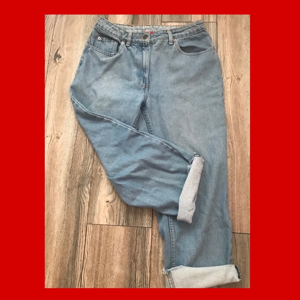 light washed mom jeans